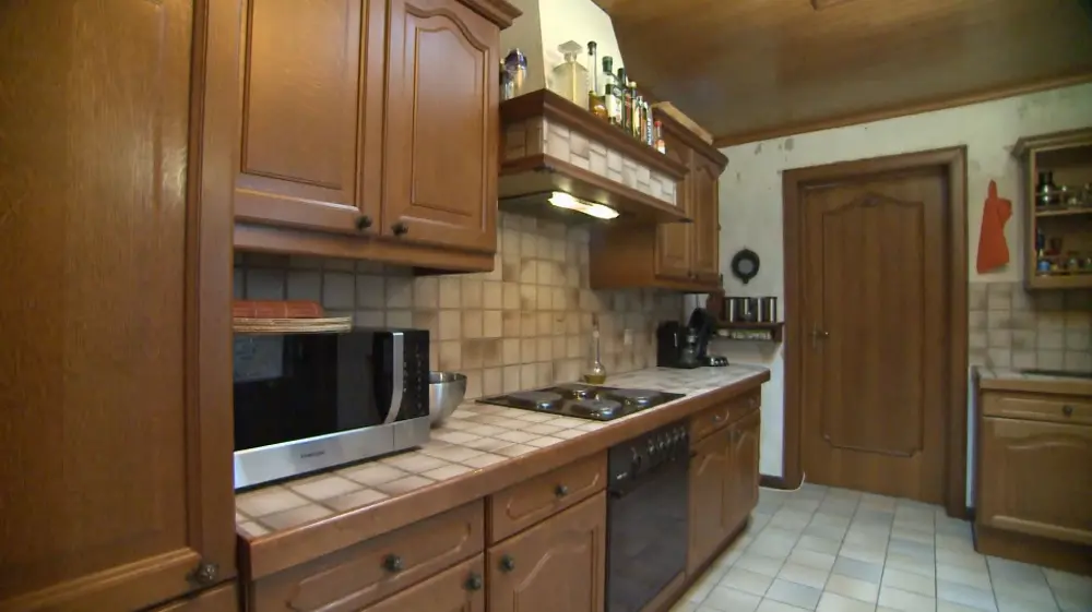 Peindre les armoires et appareils de cuisine