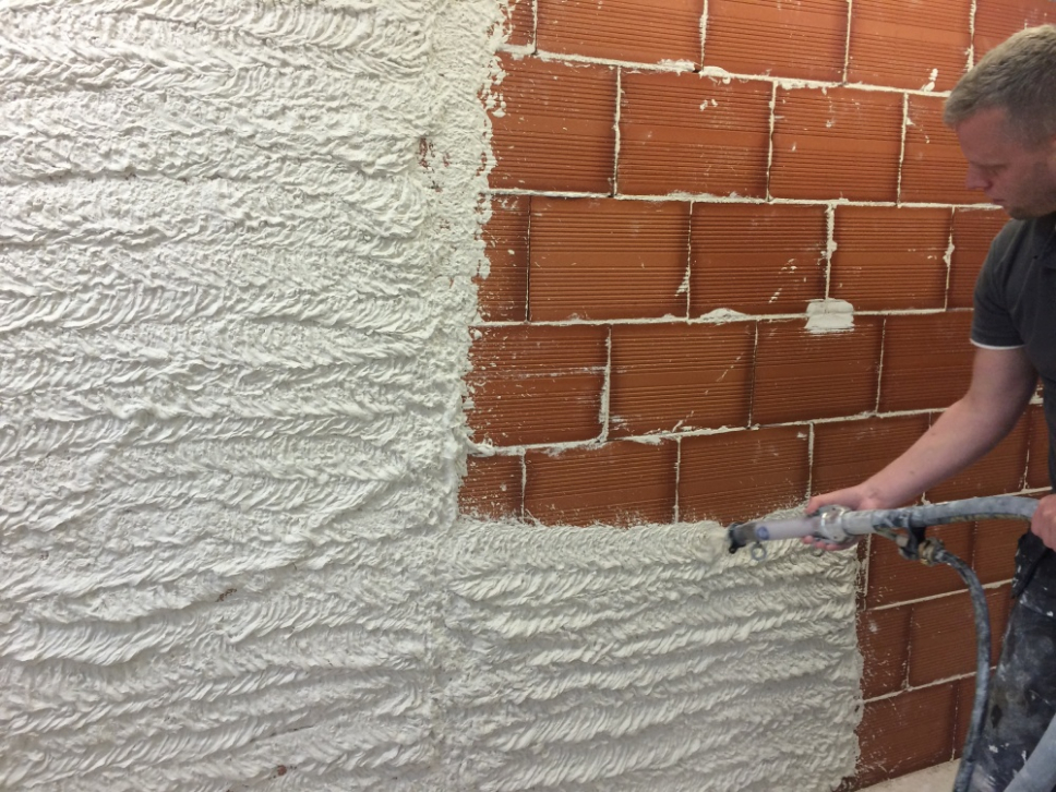Spuitpleisters