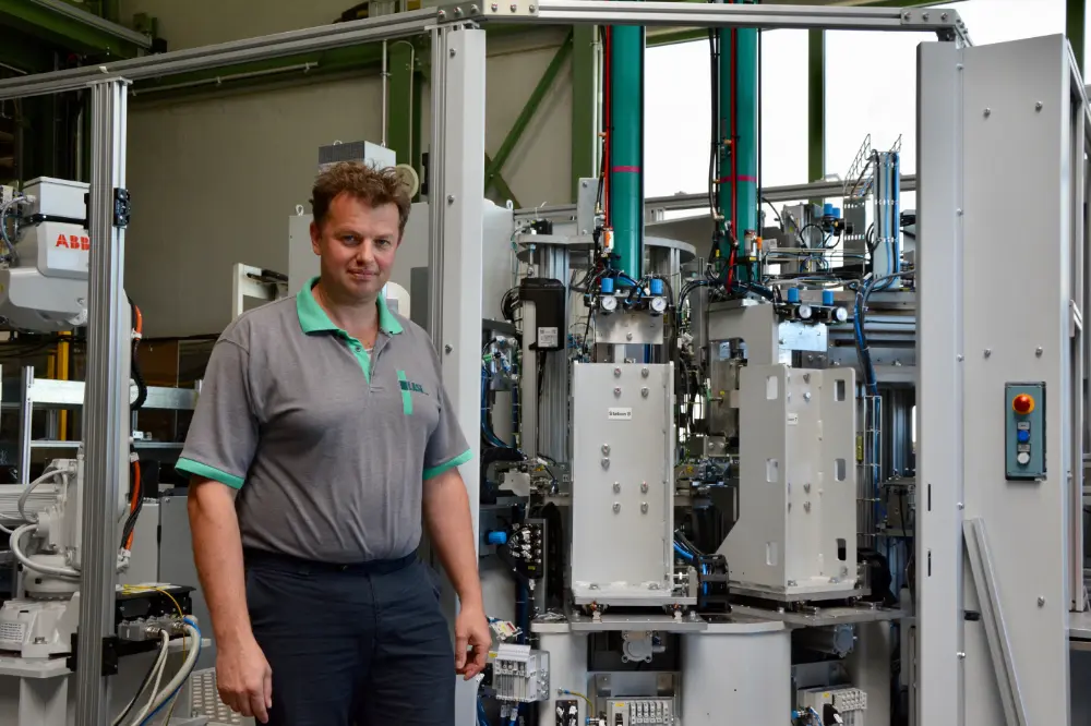 &ldquo;Van ontwerp tot productie, wij doen alles in eigen huis&rdquo;, zegt zaakvoerder Gert Peetersem