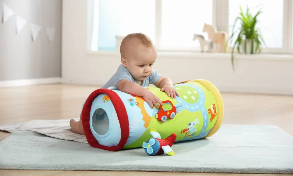 l'aide de jouets stimulants