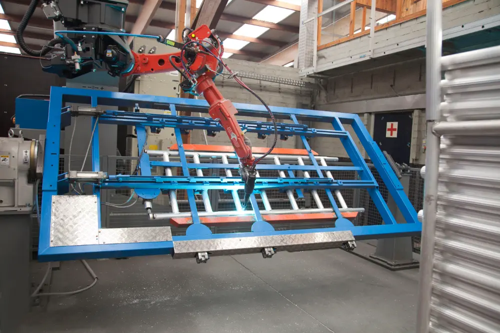Deze ladders werden tot voor kort op de Reis robot gelast