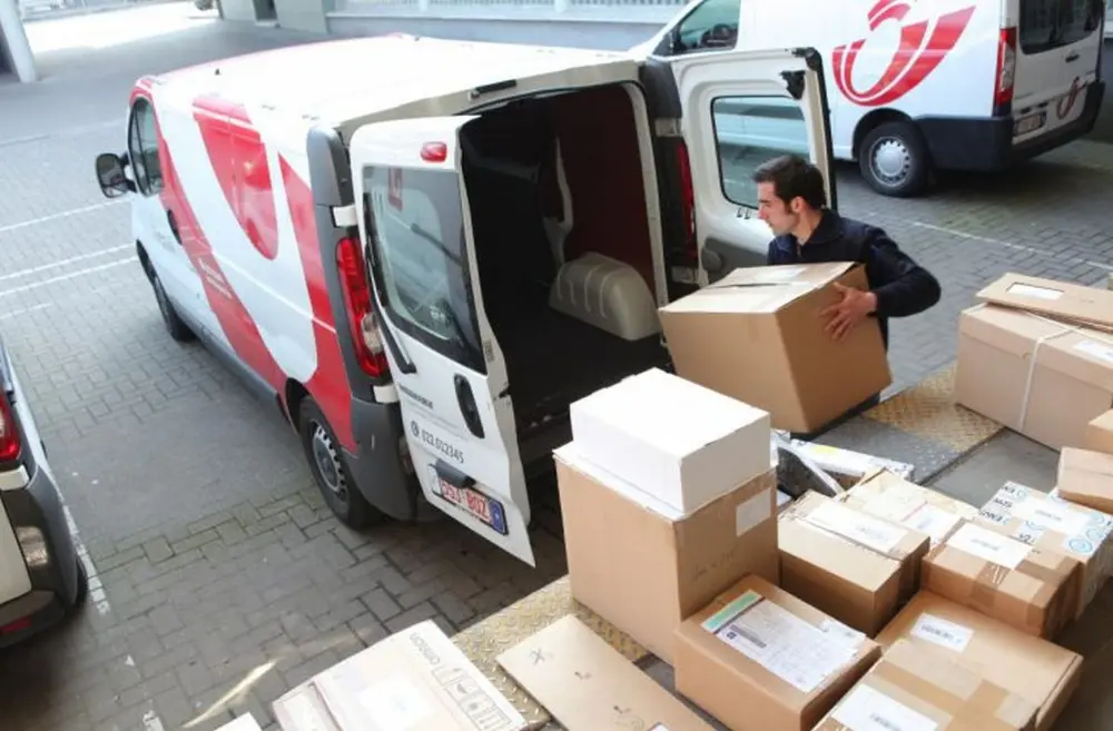 Pakjes en postpunt