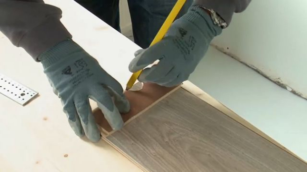 Stratifi&eacute; autour d'une conduite