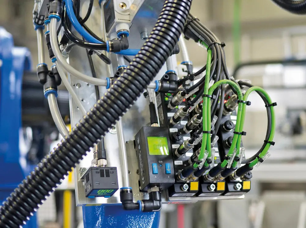 Omdat quasi al onze IP20/IP67/IP69K I/O-modules beschikken over 3 Ethernet gebaseerde protocollen (PROFINET IO, Ethernet/IP en Modbus TCP) &hellip; in hetzelfde apparaat.