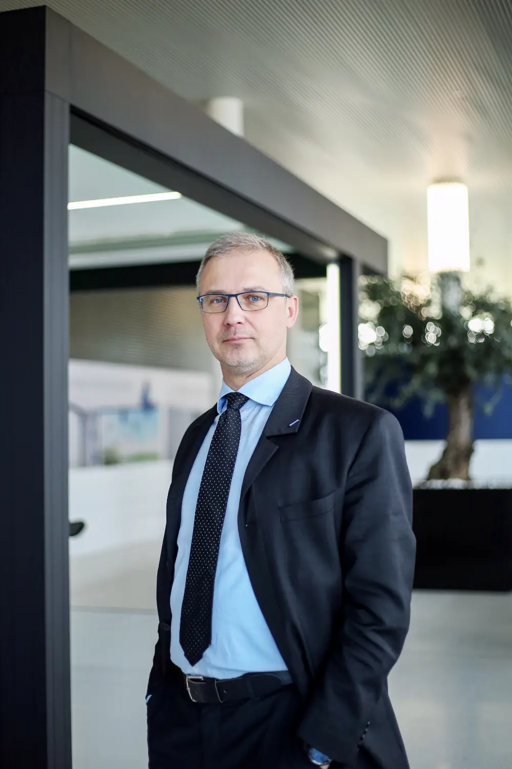 Yves Lambert, Ventibel, Renson