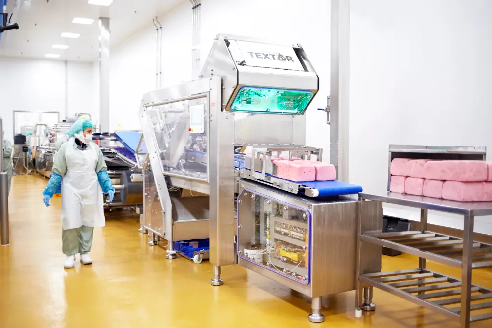 De productielijnen werden volledig geautomatiseerd