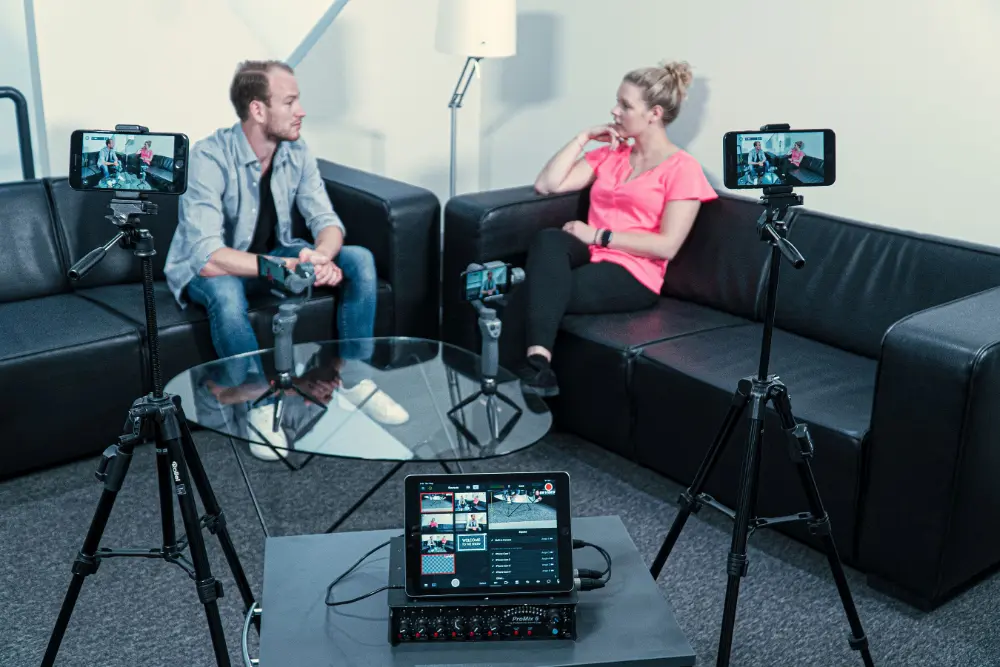 Les entreprises sp&eacute;cialis&eacute;es dans le montage de films jouent toujours plus le r&ocirc;le de consultant et sont impliqu&eacute;es d&egrave;s la phase de pr&eacute;paration.