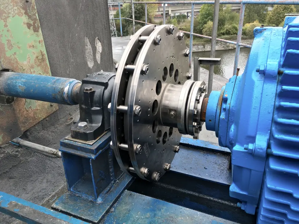 VENTILATOR MET VLOEISTOFKOPPELING