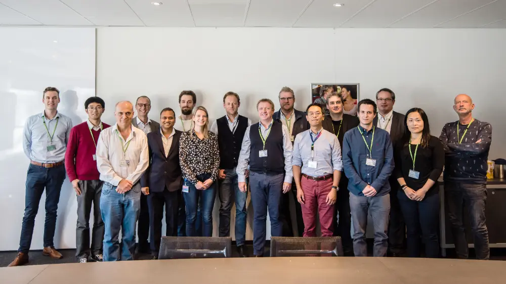 Het ComRaDes-team: een samenwerking tussen TU Delft, IBVT Stuttgart, Gembloux Agro-Biotech, Syngulon, DSM en Centrient Pharmaceuticals