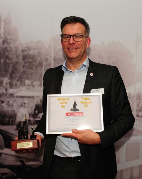 Reynders Eiffage remporte le Troph&eacute;e Menuiserie cat&eacute;gorie Construction d'Int&eacute;rieur