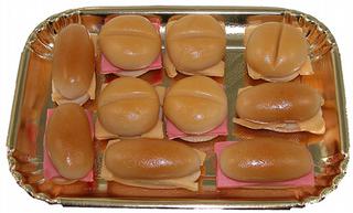 marsepein sandwiches