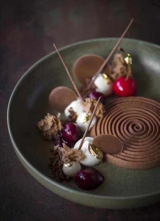 “Je combine le chocolat avec d'autres ingrédients 
sur base de mon expérience et avec l'aide des 
'food pairing tools'“