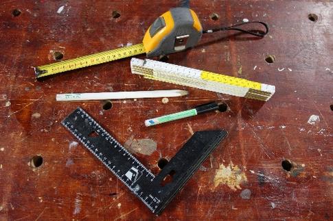 aftekengereedschap, meetmateriaal, meter, rolmeter, plooimeter, winkelhaak, potlood, stift
