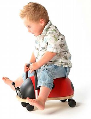 l'aide de jouets stimulants