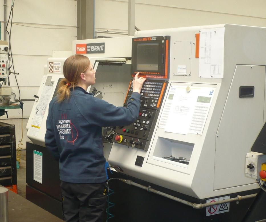 Beide bedrijven zweren bij de kwaliteit van Mazak.Qua inwisselbaarheid van programma's en operatoren biedt dat veel mogelijkheden
