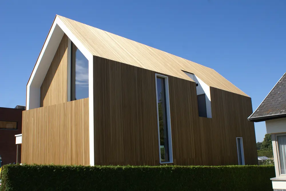 Het architecturale hoogstandje van architecte Lieze Vandael is zonder twijfel een mooi visitekaartje voor Renolit Alkorsolar