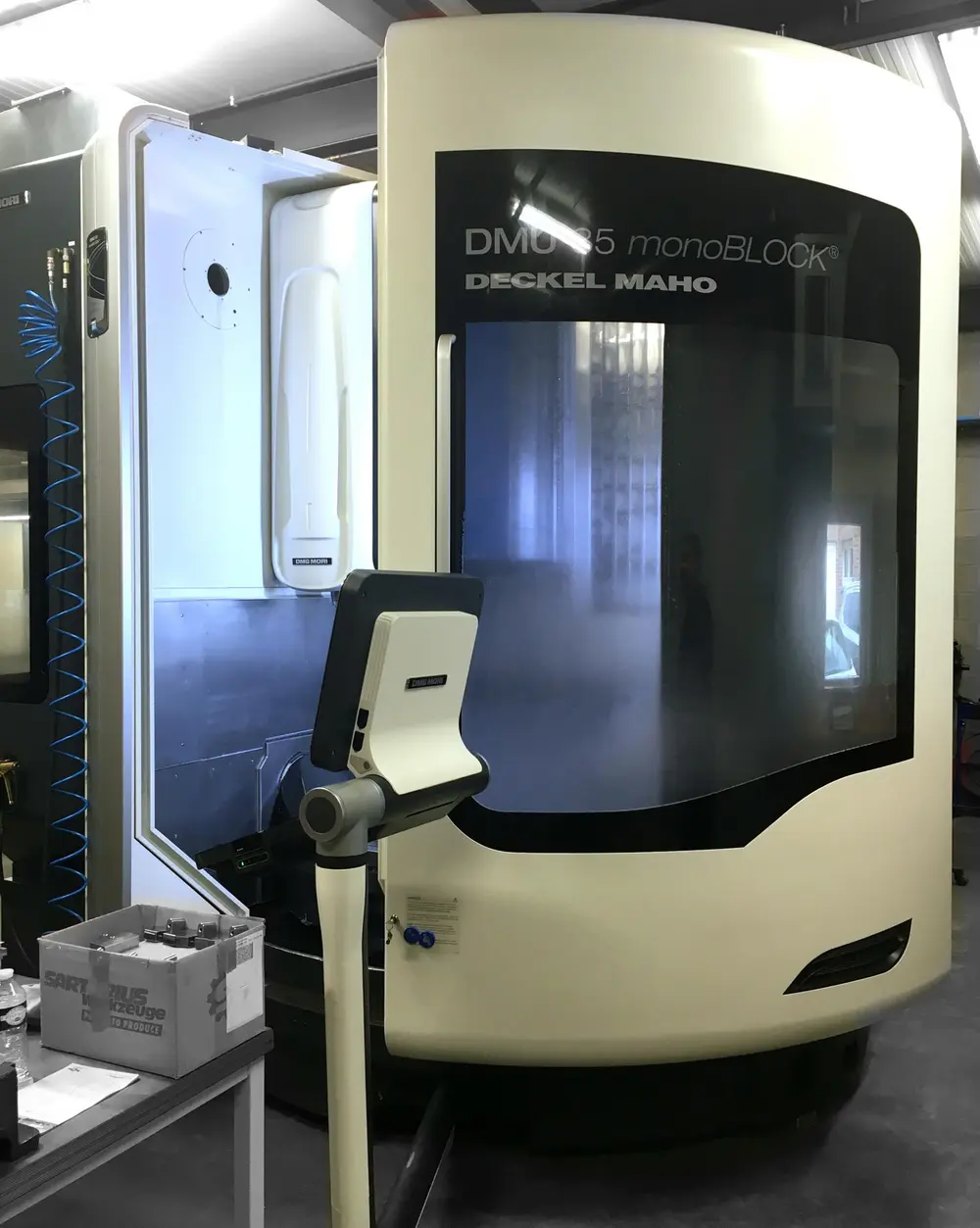 Alle machines zijn van dezelfde fabrikant zodat er makkelijk gewisseld kan worden