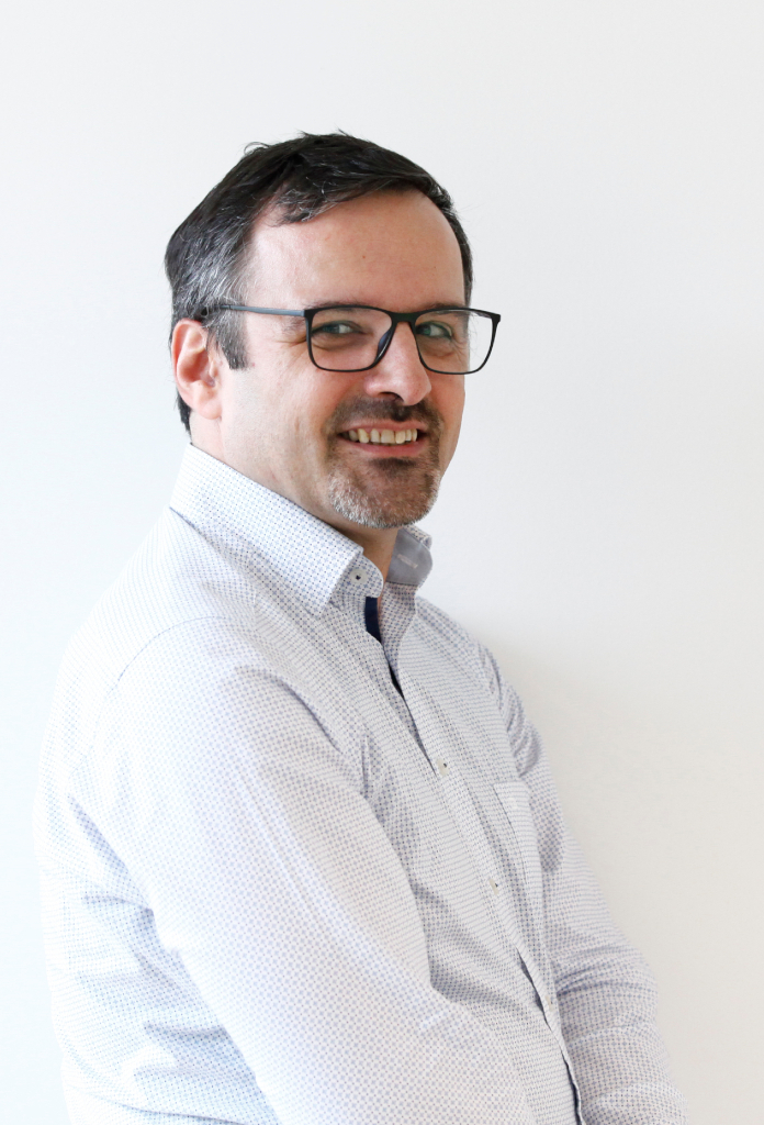 Erik Diris Imes Dexis