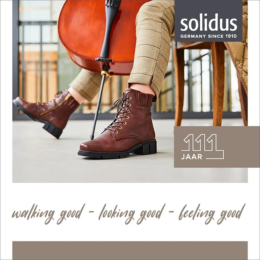 COMBAT STYLE MEETS COMFORT