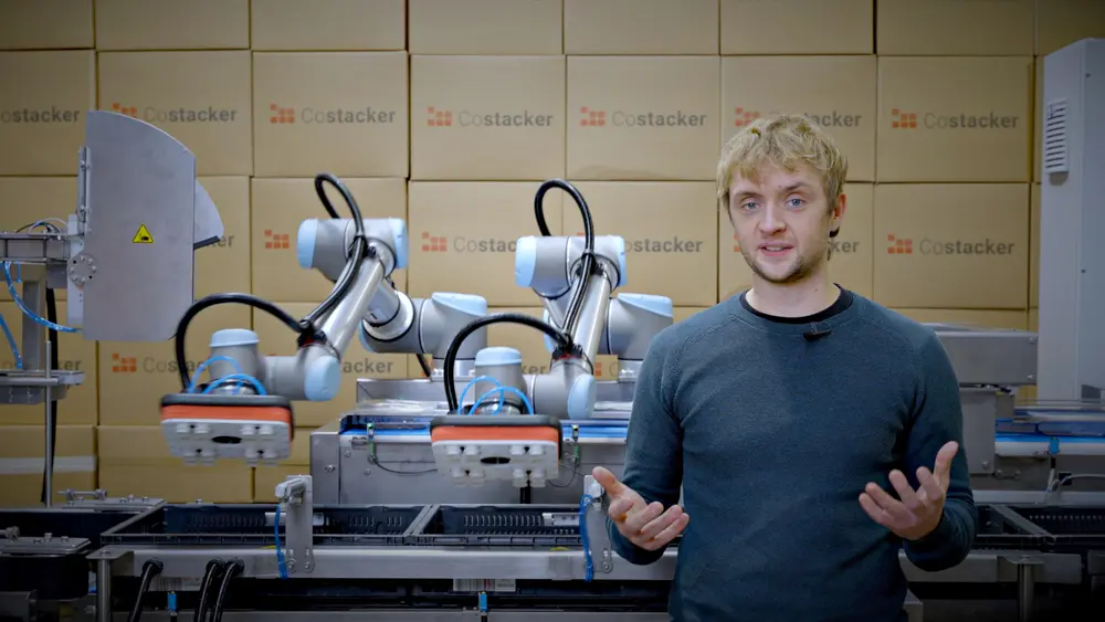 "Als u robots inzet voor repetitieve taken, kan u uw medewerkers nuttiger zaken laten uitvoeren", tipt Stijn Provoost