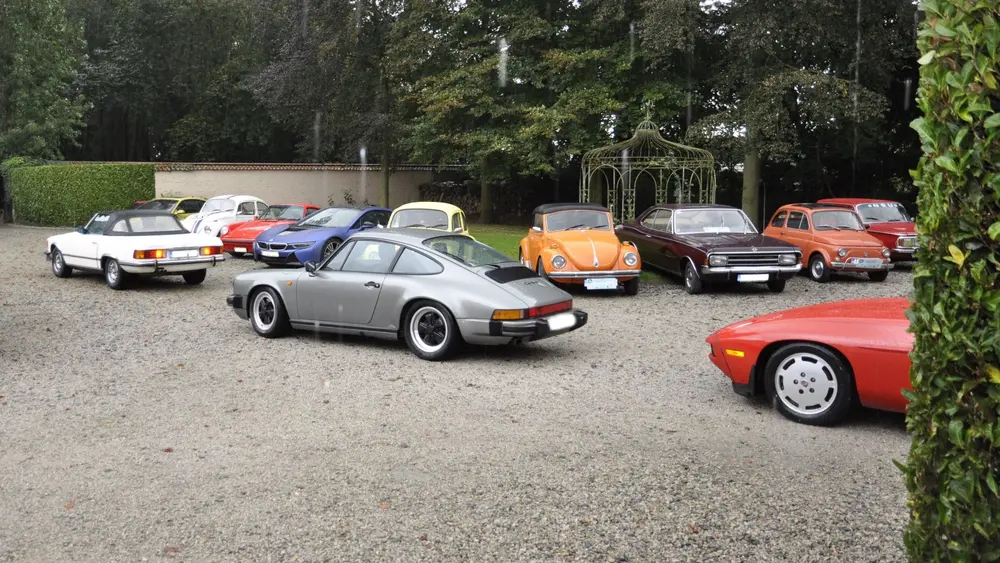 Liefhebbers en professionals van historische voertuigen bundelen krachten