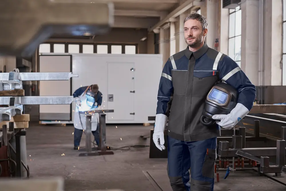 MEWA Flame Advanced beschermt medewerkers die vaak laswerkzaamheden uitvoeren