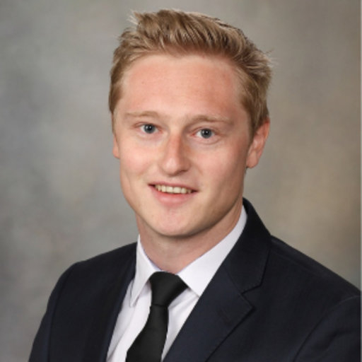 Dr Lennert Minten