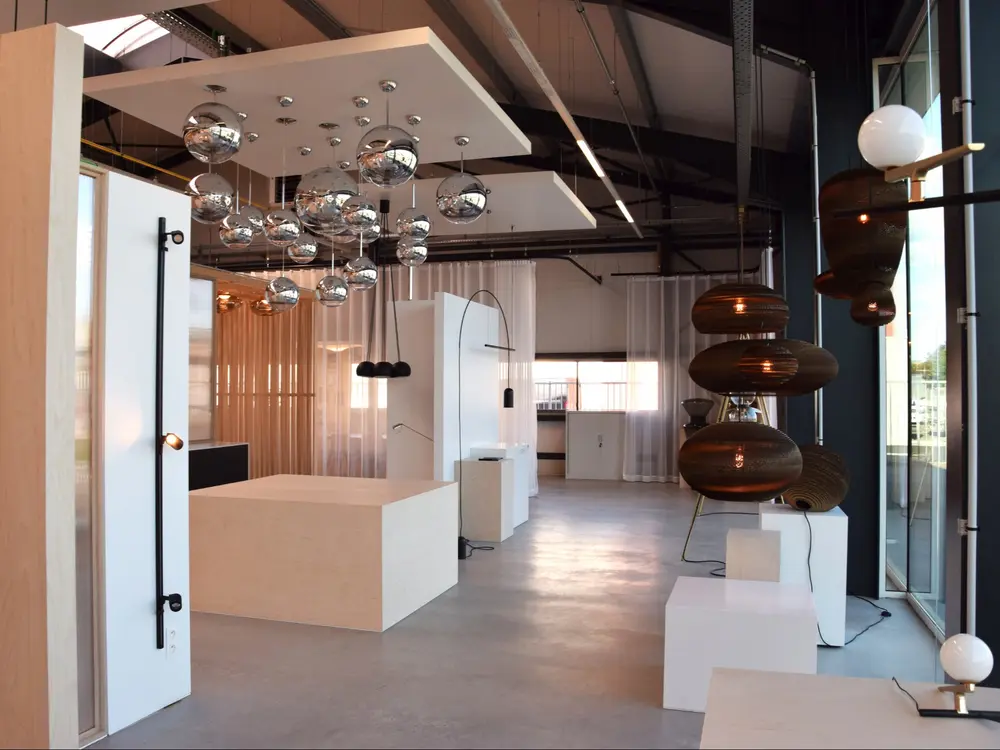 rexell showroom