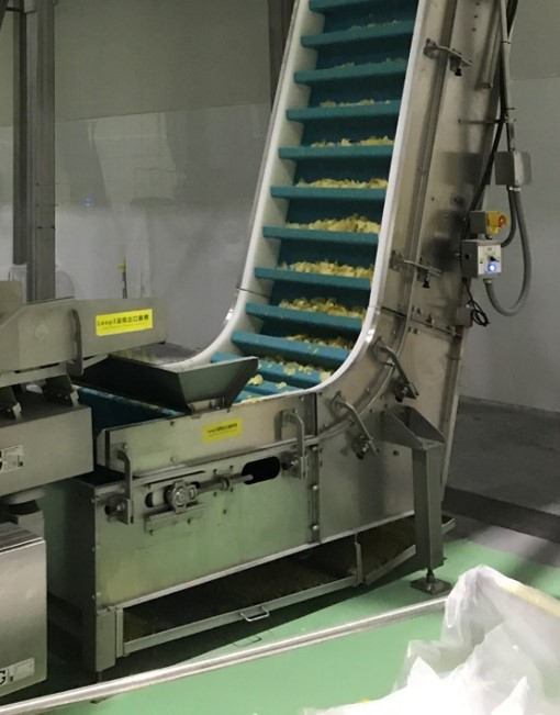 Machines dienen goed bereikbaar te zijn aan de buiten- en binnenkant. Deze opstelling is voor verbetering vatbaar