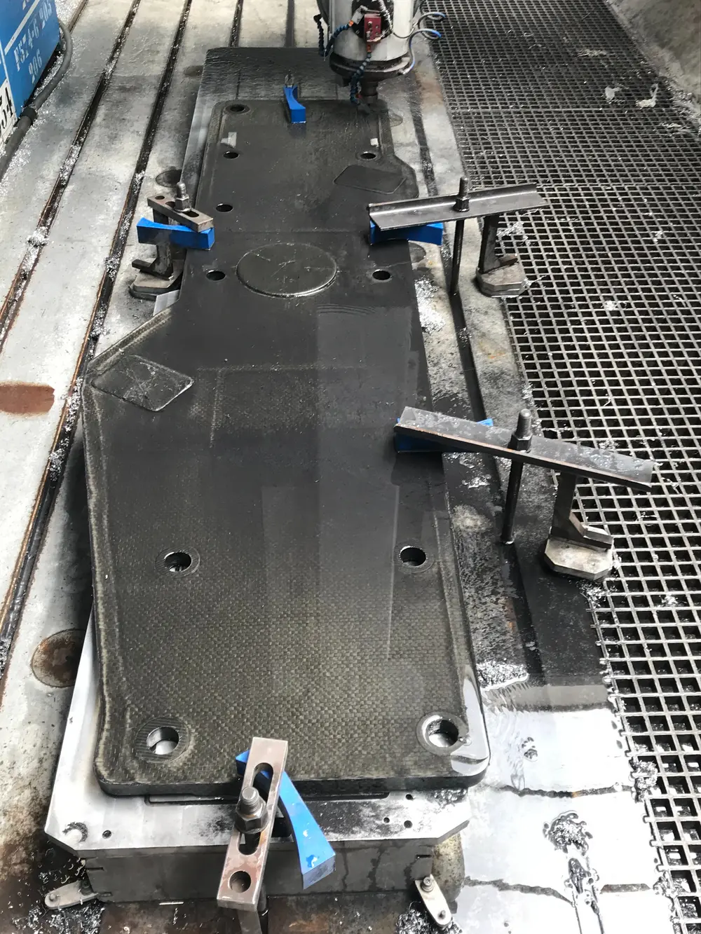 Waterstraalsnijden is ook de uitgelezen techniek voor de bewerking van composietmaterialen