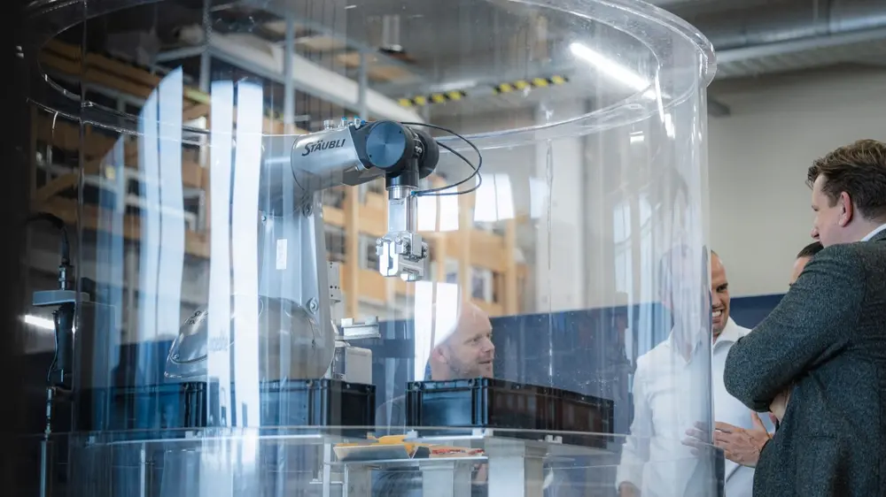 QING en Stäubli Robotics willen een revolutie ontketenen in de agri- en foodmarkt. Van risicovolle naar voorspelbare investeringen.