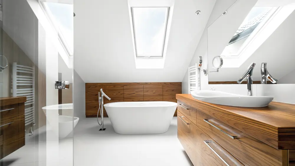 FAKRO dakvensters in pvc (PVC inside/aluminium outside)