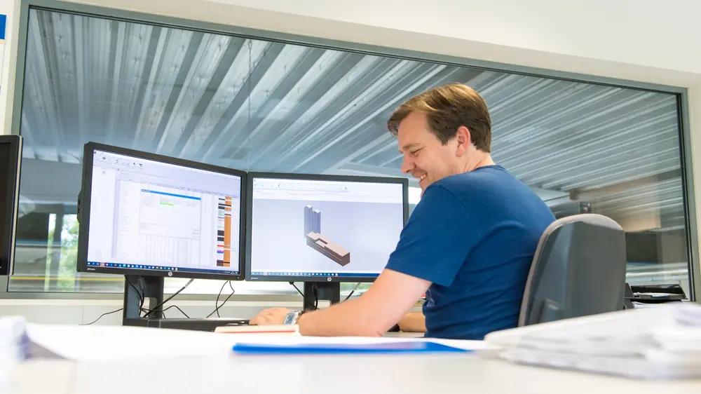 VLECAD  met Korpus en AutoFIT naar Prowood