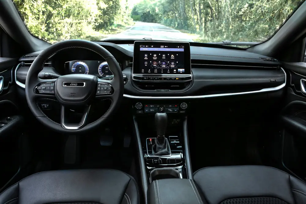 Rijtest Jeep Compass 1.3 Turbo T4 4x2 MTX: Weloverwogen facelift