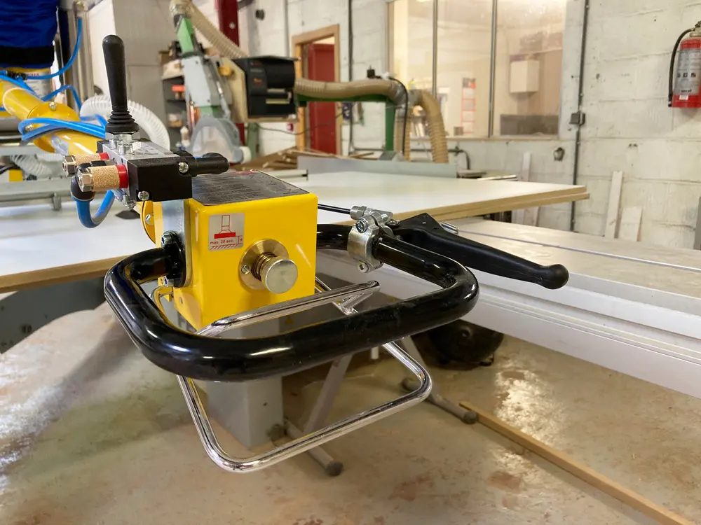 Fleetwood op Prowood: Fezer vacuüm hefinstallatie