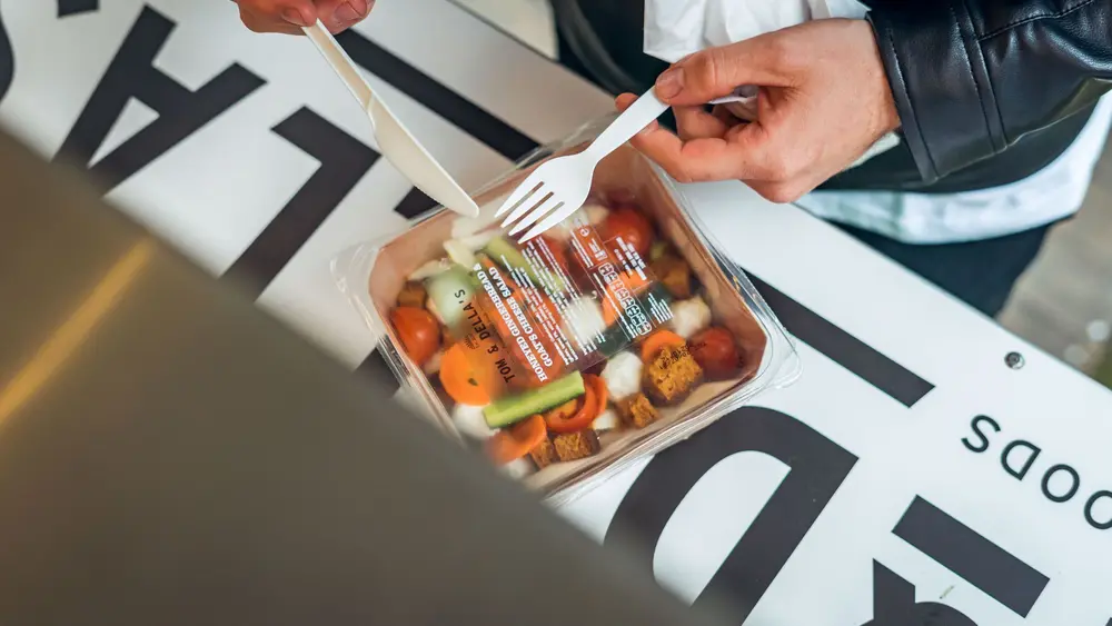 Tom & Della's Foodbox