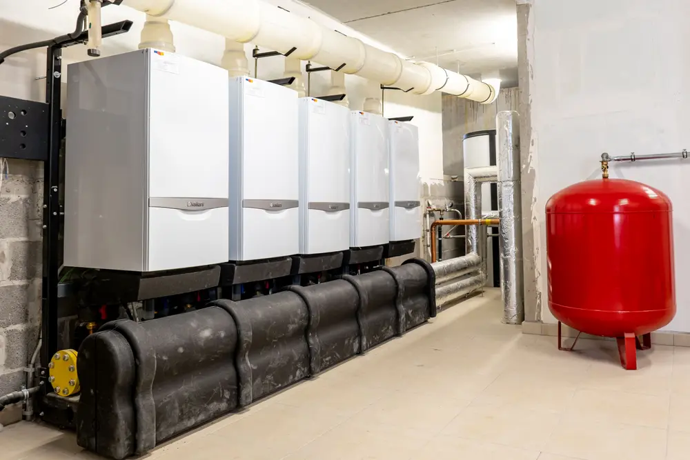 Een centrale warmtebron op ruim 40 meter hoogte
