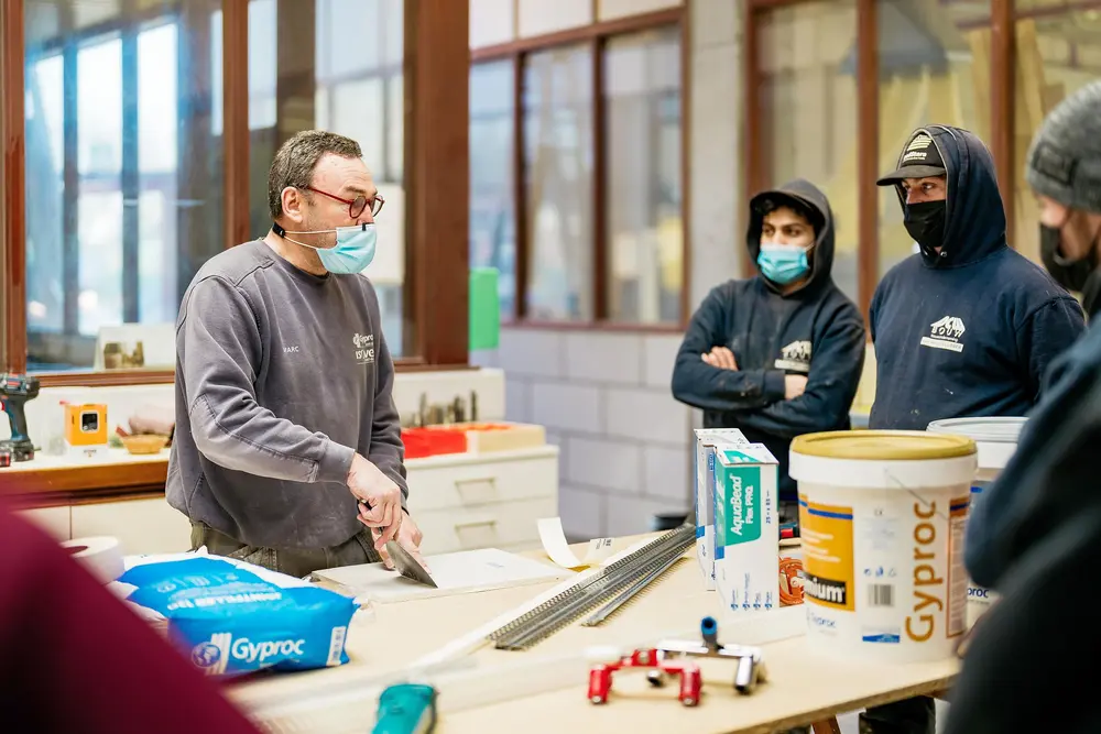 Opleiding cruciaal voor snel evoluerende sector als de bouw