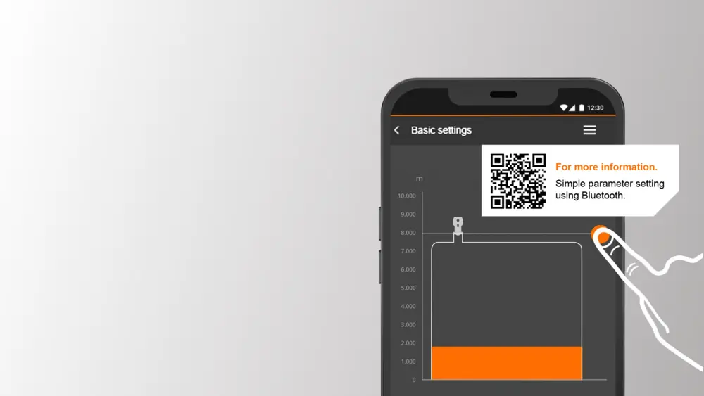 Samen met een IO-Link Bluetooth-adapter en de moneo|blue app van ifm is het ook mogelijk om de parameters van de LW2720 direct ter plaatse in te stellen met behulp van een smartphone