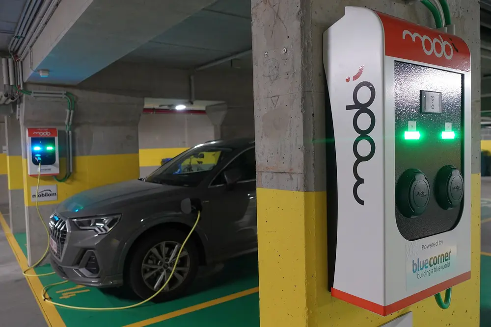 LKQ Belgium lanceert Moobi, het totaalconcept voor elektrische voertuigen