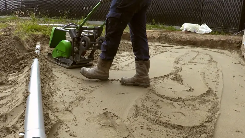 1. trilplaat op stabilisé plankenterras leggen