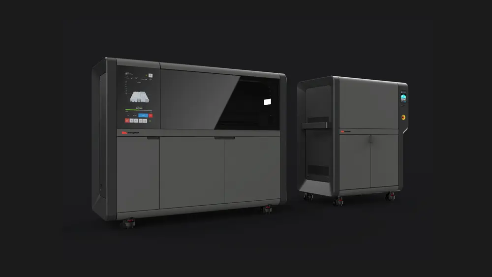 Shop System 3 print volle stukken uit rvs (316L, 17-4PH, CoCr…) met een oppervlakteruwheid Ra 4 en dimensietoleranties +/- 1% in series tot een paar duizend per week, tegen competitieve stukprijzen