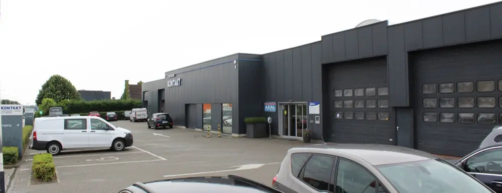 voorgevel gebouw Carrosserie Kontakt (Rumst)