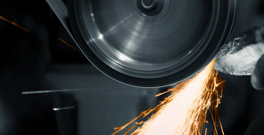 Extrom, convertisseur, créateur, distributeur de solutions abrasives