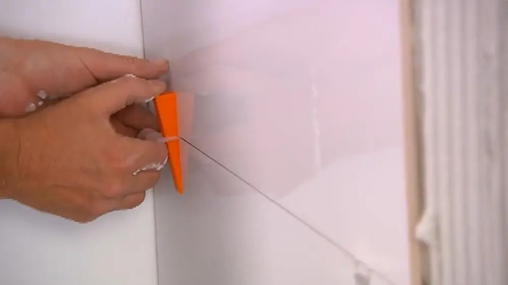 spieën en clips plaatsen