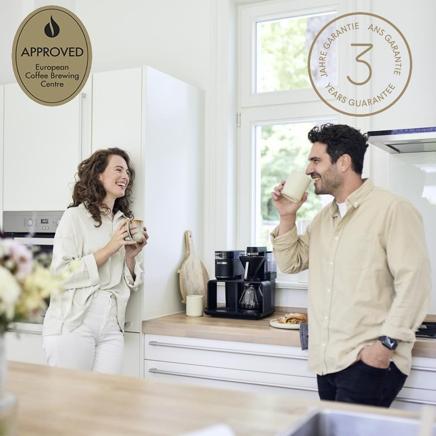 Mensen die koffie drinken