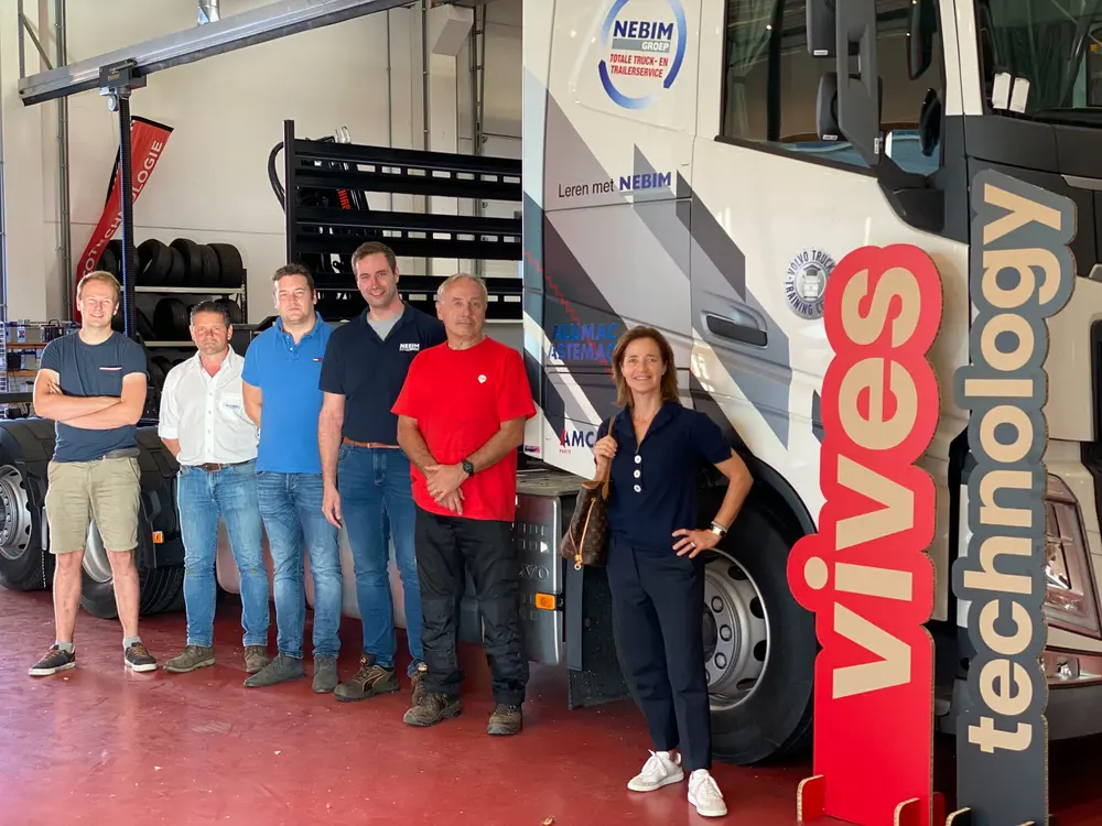 Vives maakt gebruik van een preproductie voertuig tijdens opleiding autotechnologie en voertuigtechnieken