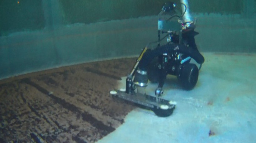 ROV op wielen onder water