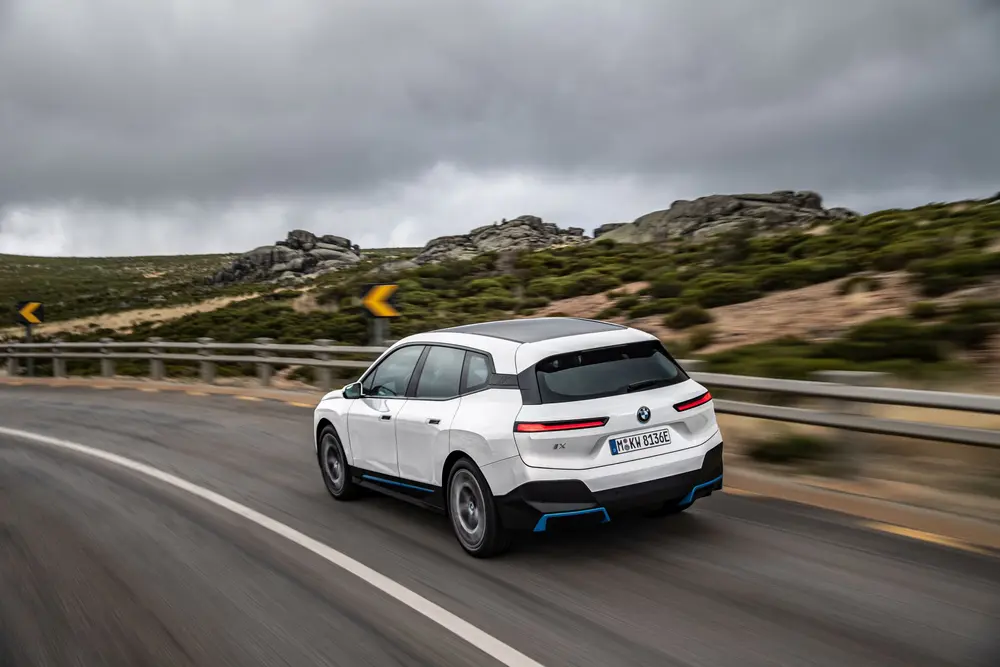 Rijtest BMW iX Xdrive50