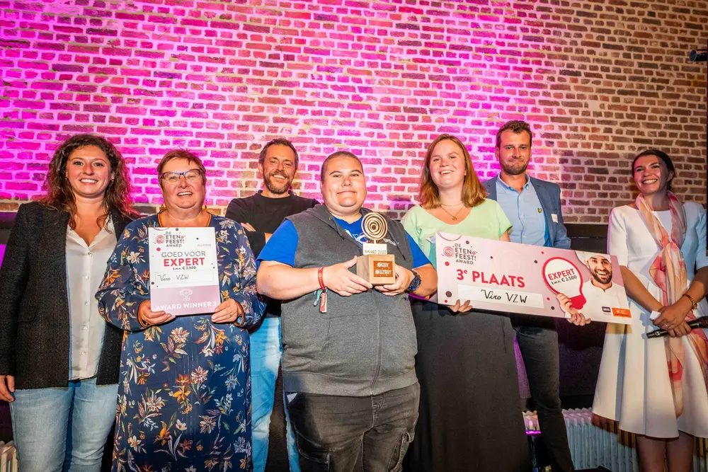 Viro VZW wint de derde plaats van de eten is feest award 2022